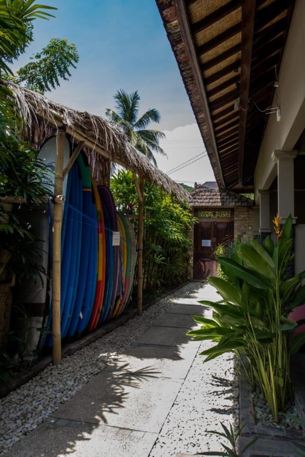 Dhm Surf Villa Kuta  Εξωτερικό φωτογραφία
